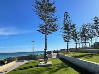 Scarborough 2 Bedroom Beach Stay Hotels in Scarborough