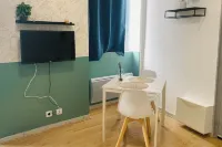 T1 bis for 3 people Private and separate kitchen bathroom