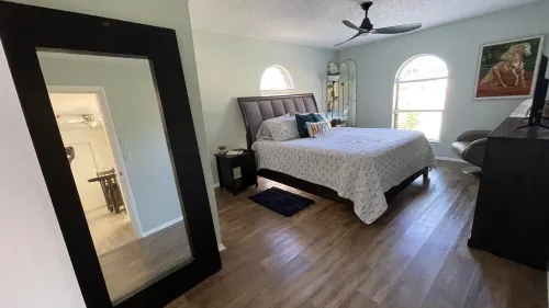 3-Bedroom House with Lake View in Port Richey