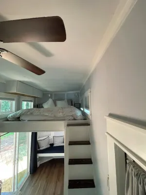 Fabulous Tiny House with AC in charming Seneca