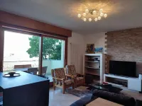 Apartment with terrace and beautiful lake view