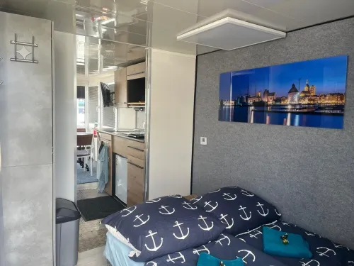 ÖKO Budget Houseboat Moonlight