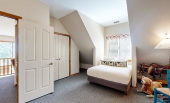 Moonridge Alameda #570