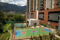 Cozy 3-bedroom apartment in beautiful Copacabana with WiFi, fitness room Hotels in Bello