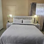 Welcoming cottage with WiFi  just close to Mall of Africa