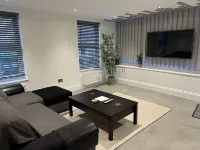 Luxury 1 bed apartment + 1 Sofa Bed