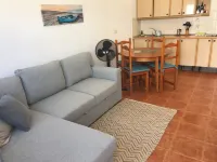 Cozy beachfront apartment with wonderful sunsets エル・コティージョのホテル