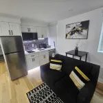 The Mini-Lux B. at Lower Atwells Avenue Laundry & Dishwasher Close to DT