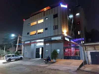 Room in Guest Room - Royal Blue Guest House Bar Hotels in 