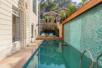 ELIVAAS Prive The Royce