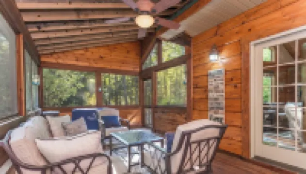 Immaculate Hand-Hewn Log Cabin ~ Private Wooded Setting In Egg Harbor