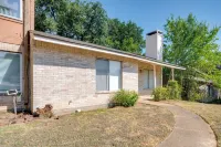 Easy Tailgate Access! Home 3 Mi to College Station - Apartment