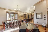 Zion Cliff Lodge