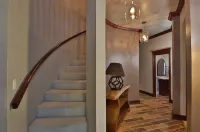 Spacious home near I-35 in Edmond