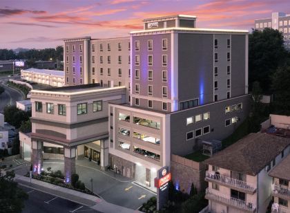 Best Western Premier NYC Gateway Hotel