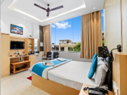 Hotel the Ramay Palace Hotels in Ayodhya