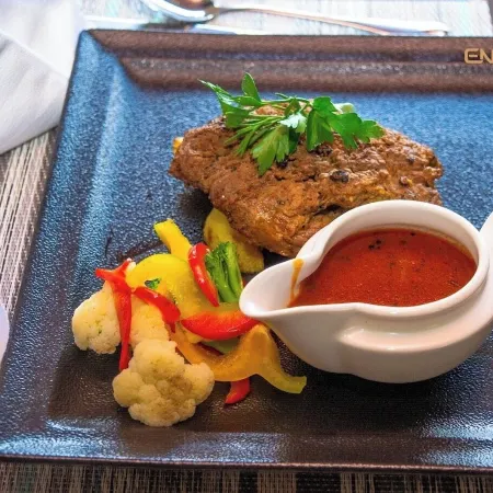 Enkipai Hill Hotel Отели в г. Нарок