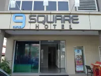 9 Square Hotel - Petaling Jaya Hotels near Strand Mall