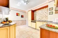 Villa Teide Sol with heated pool and air conditioning, Playa Fañabe, Costa Adeje