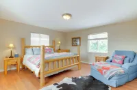 Charming Barn Apt in Boulder! Gateway to Parks! - 3-Star
