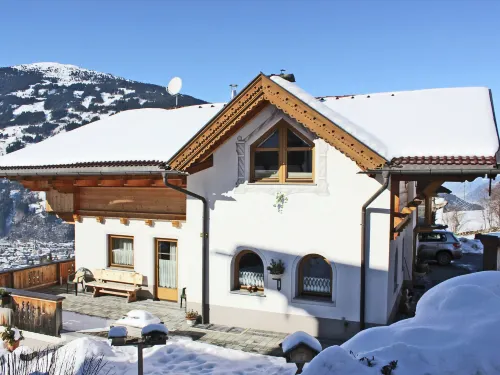 Apartment Zell am Ziller near Ski Arena