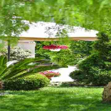 Villa Calypso Royal Apartment Hotel Exterior