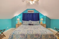 7 Bedroom - Gulf Front W/ Private Pool - 4 Kings, 9 Twins, 1 pull out