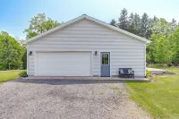 Peaceful Family Home Near Cayuga Lake State Park - Wifi