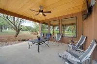 Horseshoe Bay Resort Home ~ 6 Mi to Lake LBJ! - 3-Star