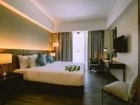 The Maximilian Hotel Hotels in Isabela