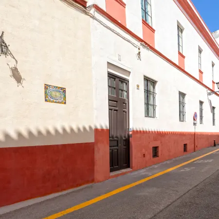 Beautiful apartment near city center. San Laureano III Отели рядом с достопримечательностью «Монастырь Ла-Картуха»