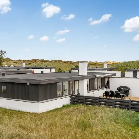 "Tarvo" - 400m from the Sea