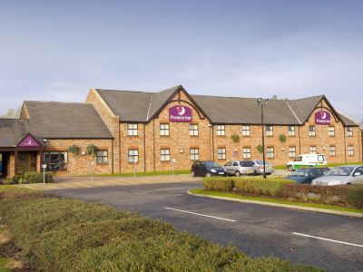 Premier Inn Wigan (M6, J25)
