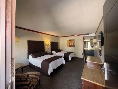 Autel Rio Inn Luxury Inns Hotels near Plaza de las Culturas