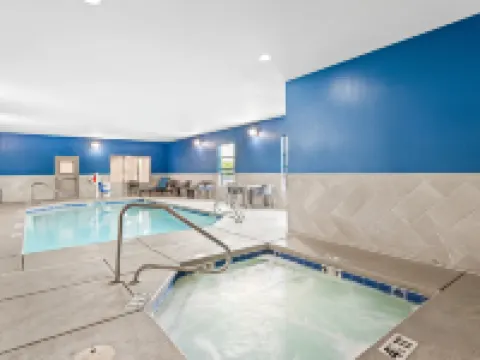 Hampton Inn & Suites Farmington Hotels in Farmington