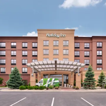Holiday Inn MADISON AT THE AMERICAN CENTER by IHG