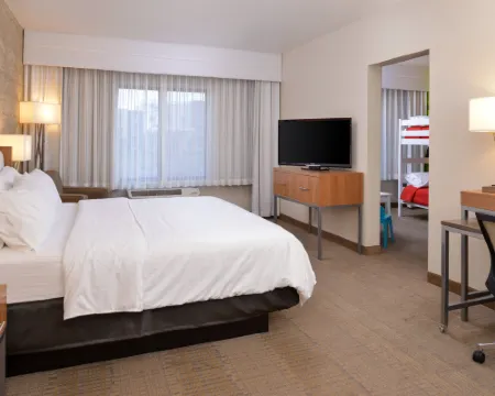 Holiday Inn Express & Suites POCATELLO by IHG Hotel di Pocatello