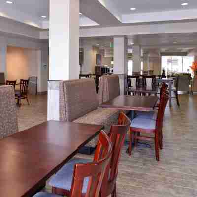 홀리데이 인 익스프레스 & 스위트 윌리엄스 Dining/Meeting Rooms