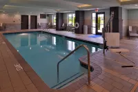 Holiday Inn Express & Suites BRYANT - BENTON AREA by IHG - Pools