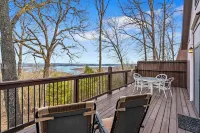 The Cottages on Lake Bluff -Nearby Table Rock Lake!