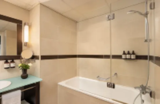 鹿特丹亞特蘭大NH飯店 北區附近的飯店