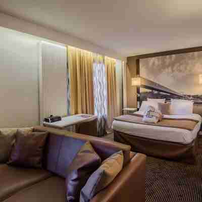 Hôtel Mercure Cergy-Pontoise Centre Rooms