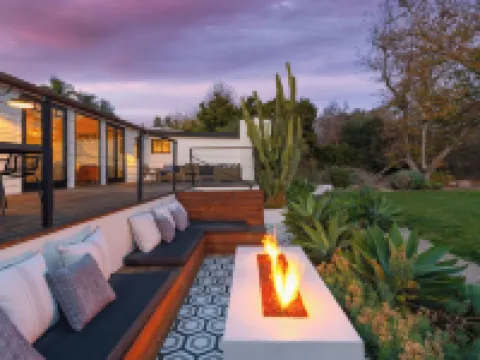 Casa Zuma by Oraklus Hotels in Malibu