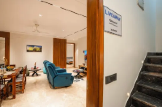 LiveAway Gurugram, Golf Course Road by PACK