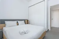 Convivium 9 Sketch 1-Br at Convivium IX فنادق في 