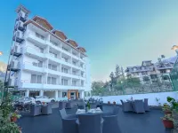 Hotel Skyline Manali Walking to Mall Road Centrally Heated Hotel a Manali