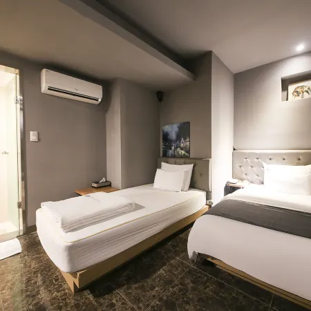 Changwon Myeongseo-Dong Hotel Bucks