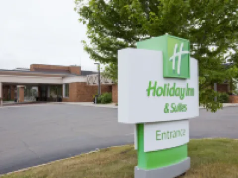 Holiday Inn & Suites ST. CLOUD by IHG Hotels in Saint Cloud
