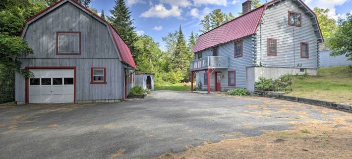 All-Season Sanctuary Steps to Moosehead Lake Ξενοδοχεία στην πόλη Piscataquis County