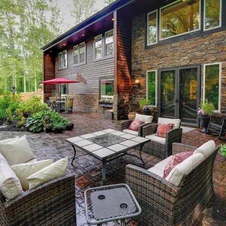 Family Home: Swim Spa, Patios, Grill + Fire Pit